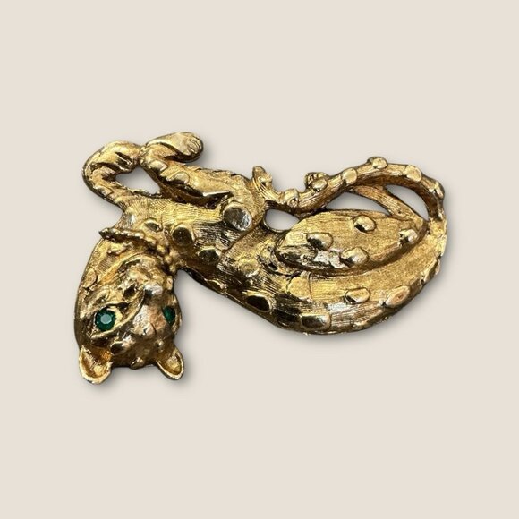 Vintage Estate Gold Tone Spotted Green Eyed Leopard Brooch Pin - Picture 4 of 7